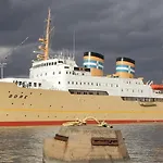 Laivahostel S/s Bore * Turku