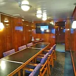 אכסניה Laivahostel S/s Bore טורקו