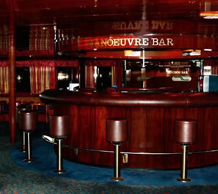 Laivahostel S/s Bore