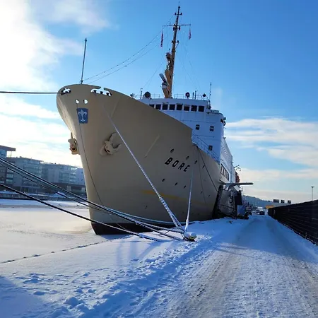 Laivahostel S/s Bore * Turku