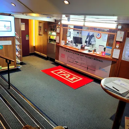 Vandrerhjem Laivahostel S/s Bore *