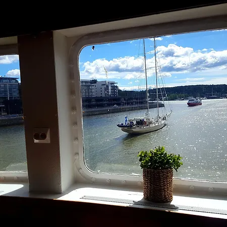 ホステル ライヴァホステル S/s ボレ