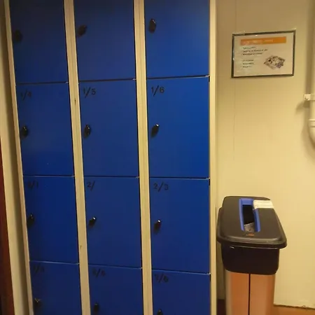 Laivahostel S/s Bore Хостел Турку