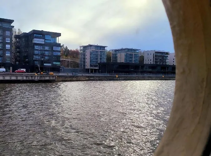 Albergue Laivahostel S/s Bore