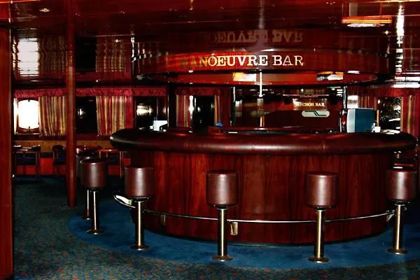 Laivahostel S/s Bore