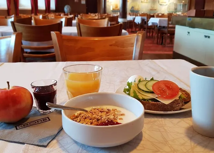 Laivahostel S/s Bore