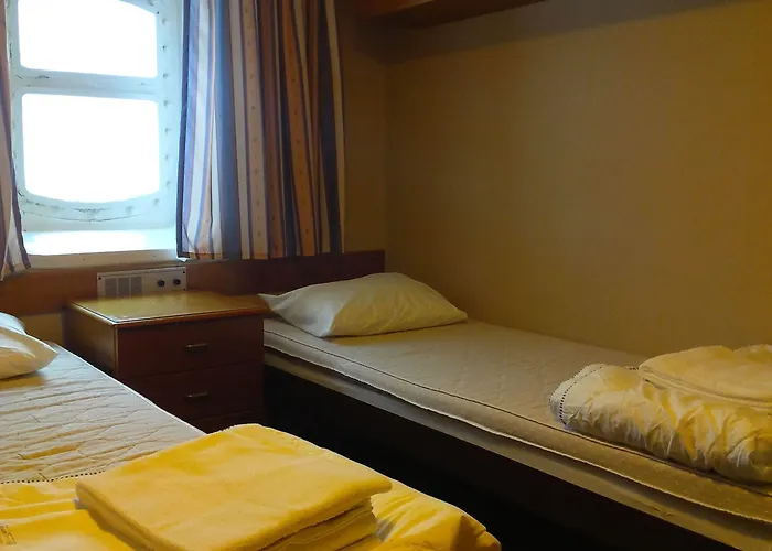 Laivahostel S/s Bore * Турку