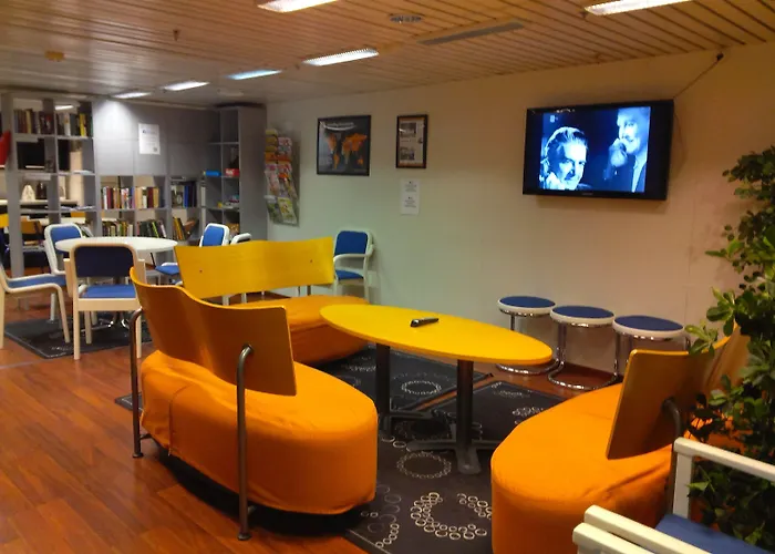 Laivahostel S/s Bore