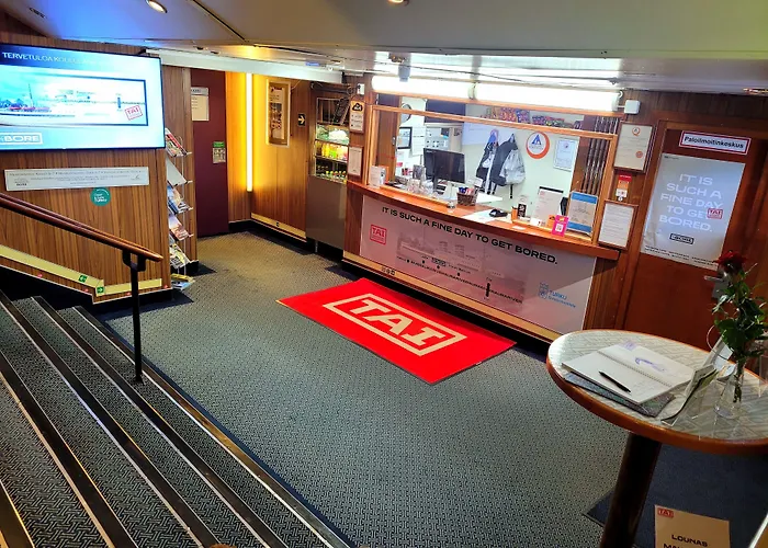 Хостел Laivahostel S/s Bore *