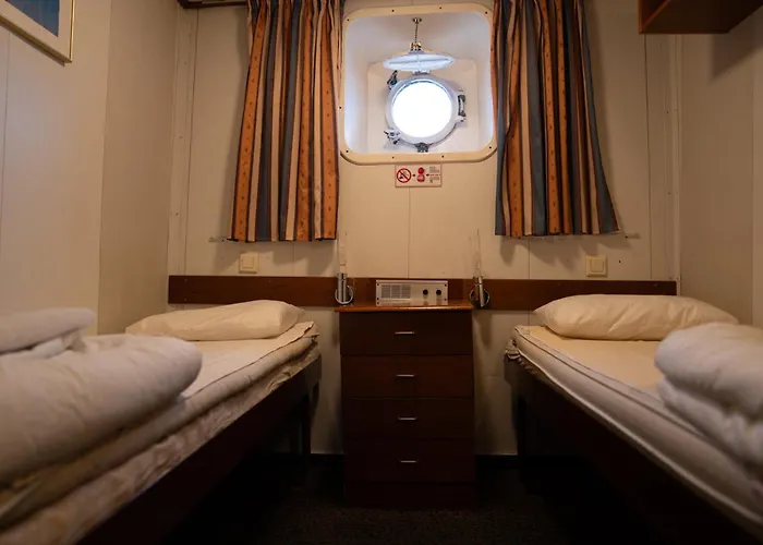 Laivahostel S/s Bore * Турку