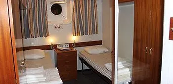 Хостел Laivahostel S/s Bore Турку