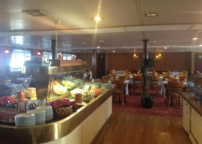 Laivahostel S/s Bore * Турку